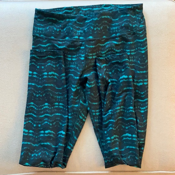 Fabletics leggings - Picture 2 of 4